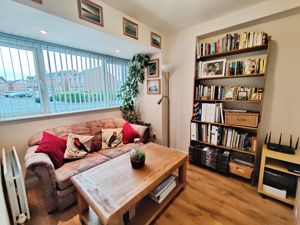 Photo 16- click for photo gallery